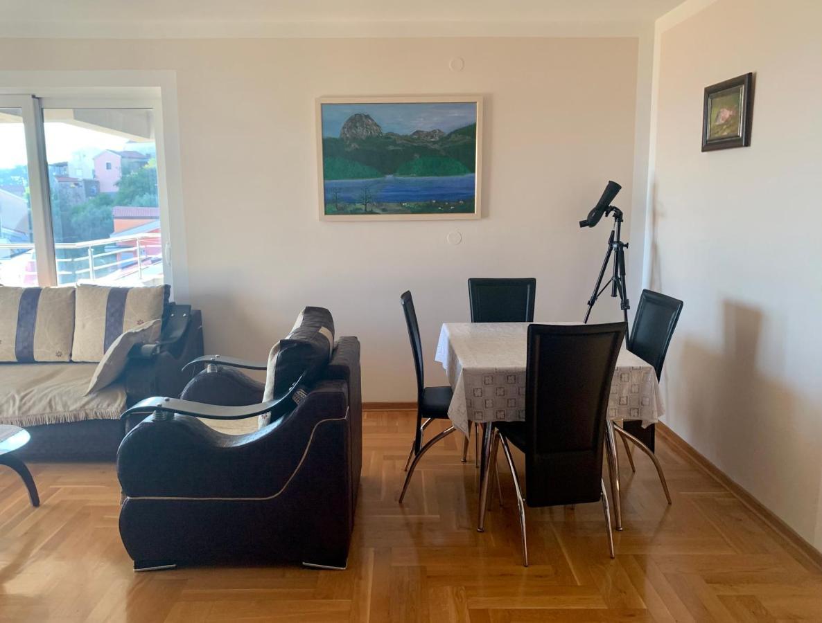 Blue Sky Apartment Petrovac 外观 照片