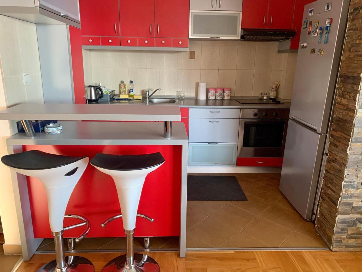 Blue Sky Apartment Petrovac 外观 照片