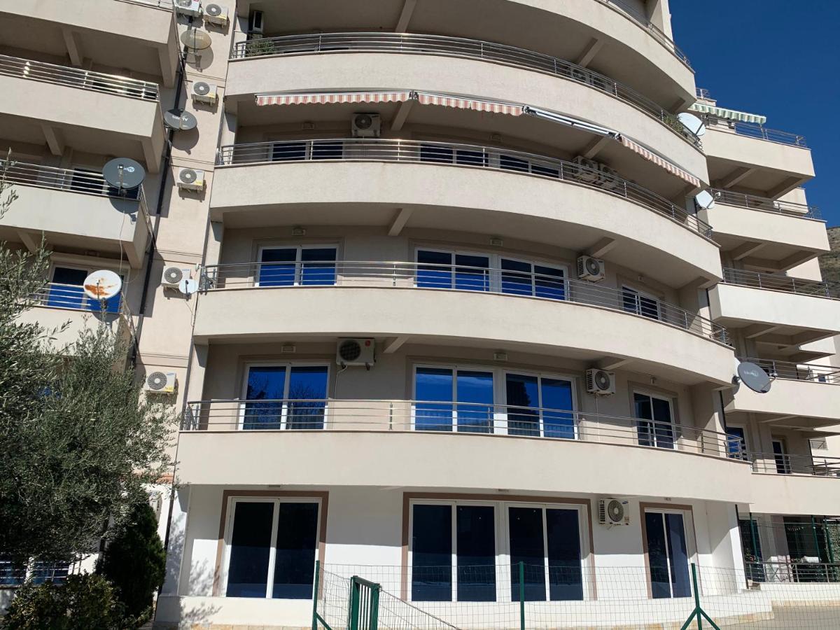 Blue Sky Apartment Petrovac 外观 照片
