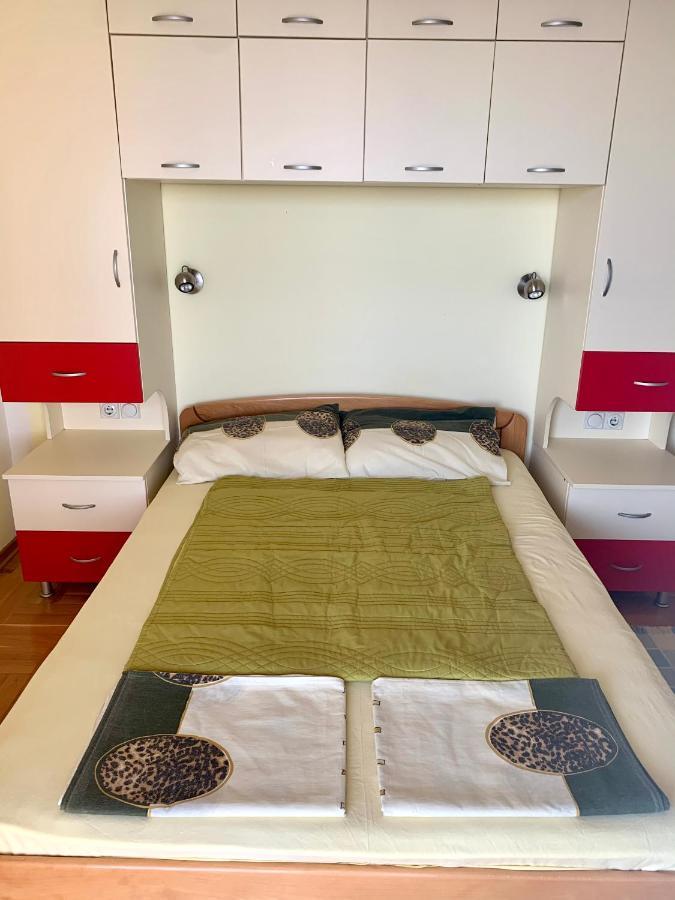 Blue Sky Apartment Petrovac 外观 照片