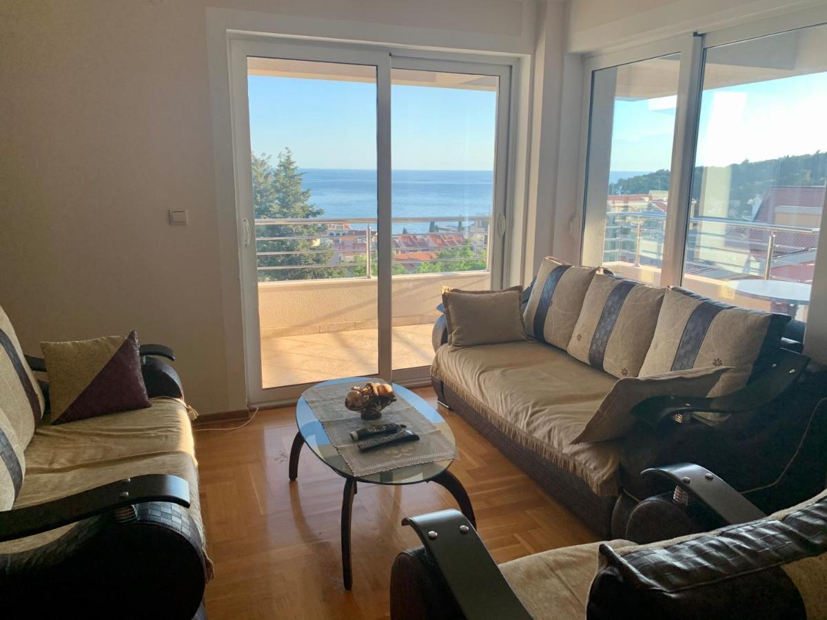 Blue Sky Apartment Petrovac 外观 照片